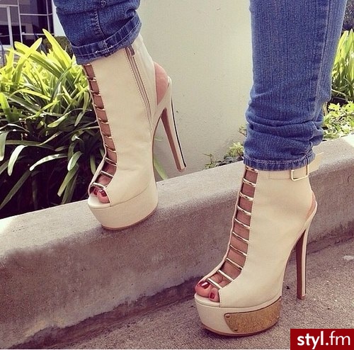 Szpilki Buty Moda