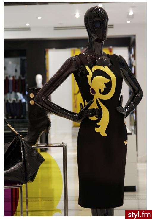 Sukienki Moda