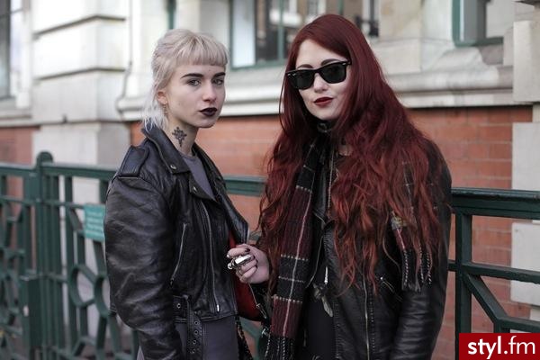 Kolorowe Rozpuszczone Kręcone Na co dzień Długie Fryzury