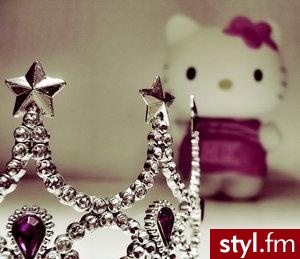 KoRona i Hello Kitty - Nakrycia głowy Dodatki Moda