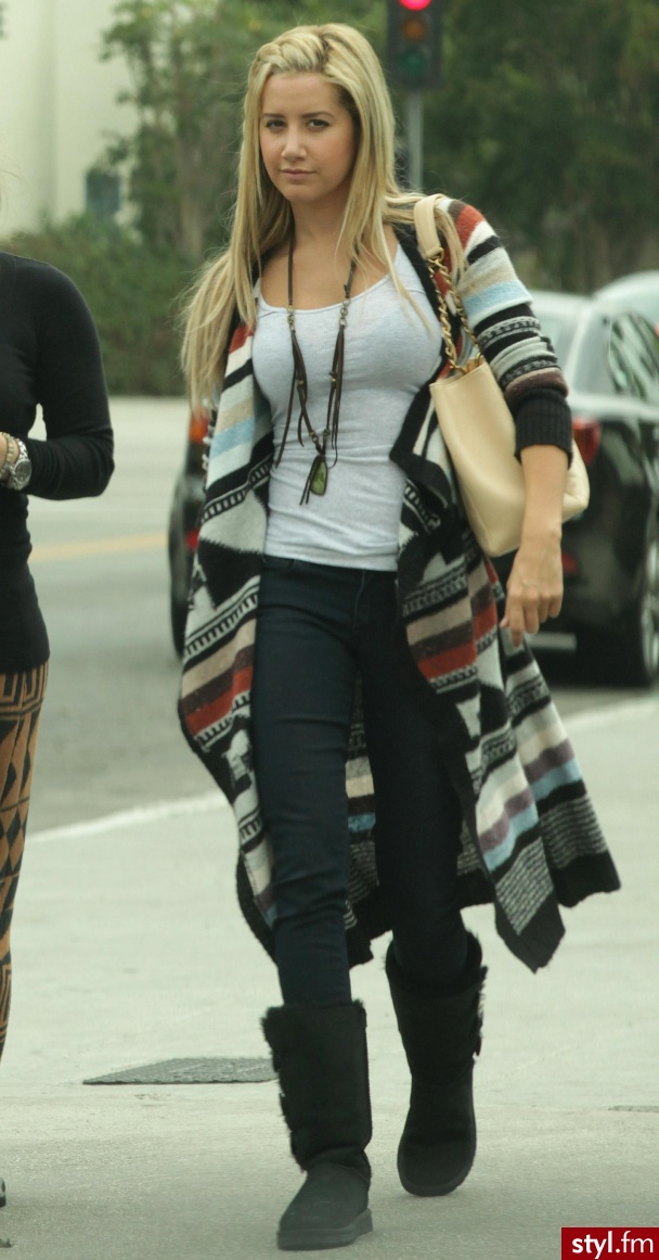 Ashley Tisdale - Moda uliczna Inne Moda
