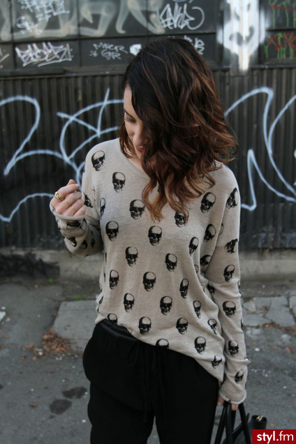 Swetry Ciuchy Moda