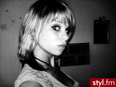 Średnie Fryzury