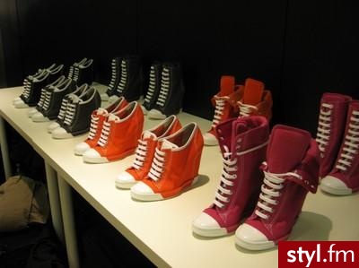 BUTY - Pozostałe Buty Moda