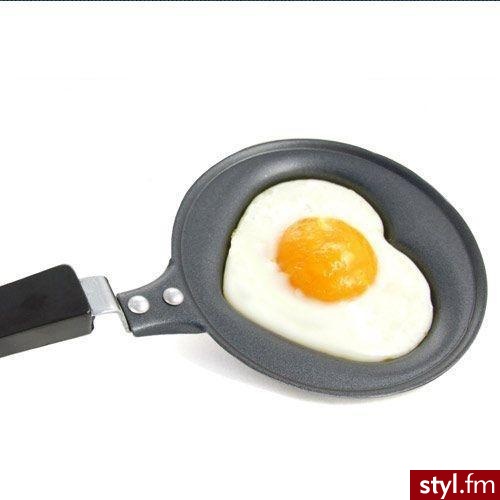 Patelnia Miłości. Nowy sposób okazania uczucia ukochanemu? ;) Cena: 39 zł - Misz-masz