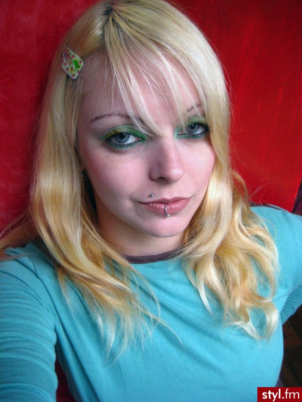 Blond Fryzura - Kręcone Na co dzień Średnie Fryzury