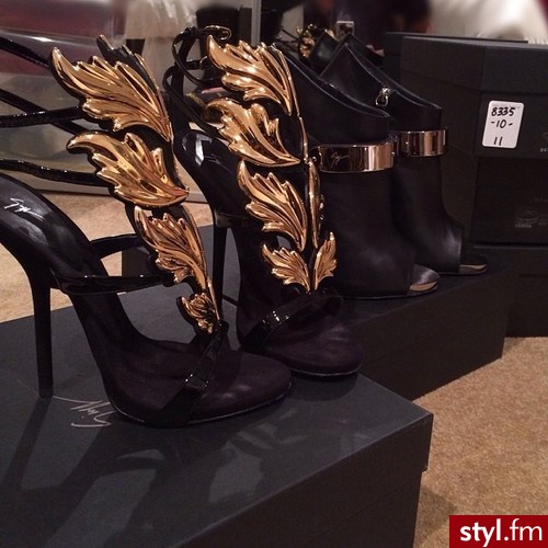 Szpilki Buty Moda