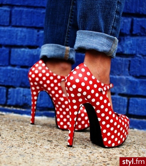 Szpilki Buty Moda