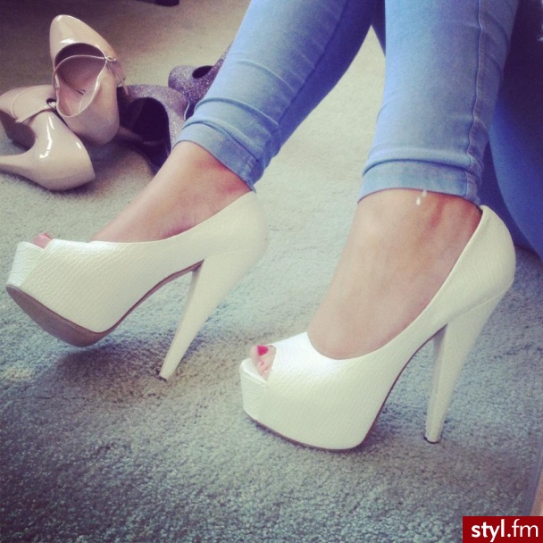 Szpilki Buty Moda