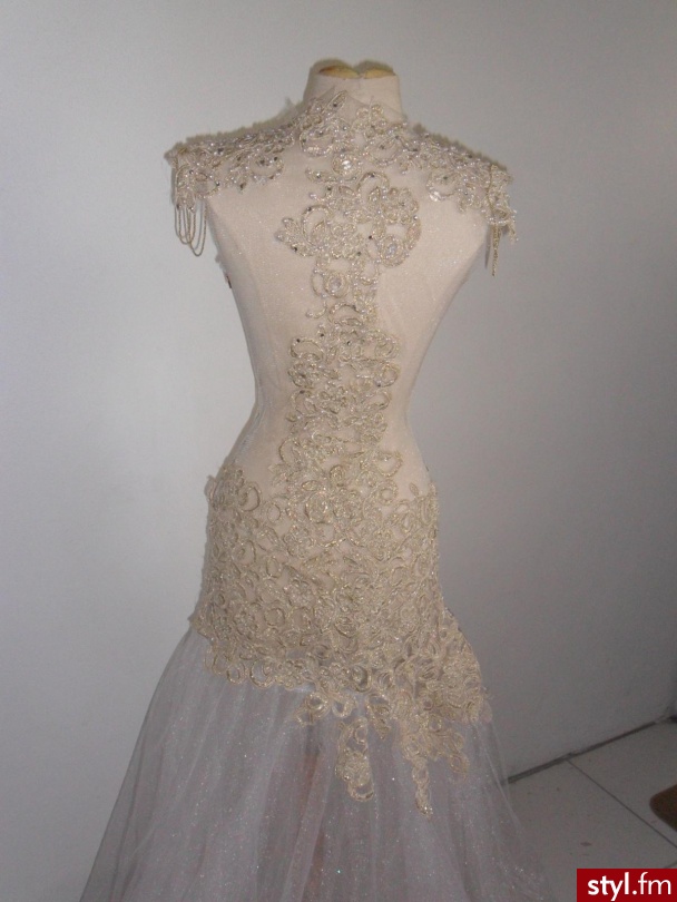 Sukienki Moda