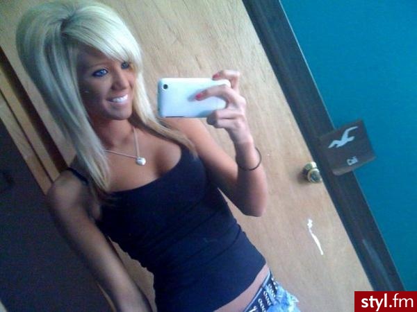 Blond Rozpuszczone Proste z grzywką Na co dzień Średnie Fryzury