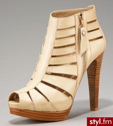 buty. $430 Stuart Weitzman
Jeżeli już jest proszę o link - Pozostałe Buty Moda