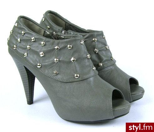 Pozostałe Buty Moda