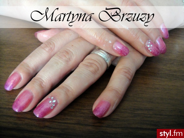 Hybrydy- delikatne ombre - Naturalne Paznokcie