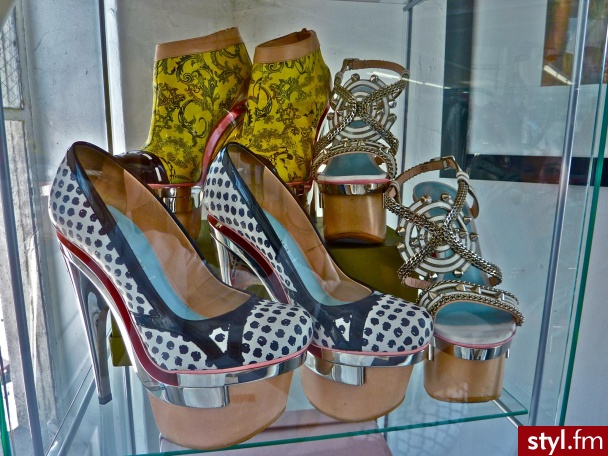 Szpilki Buty Moda