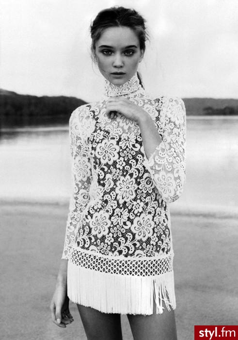 Sukienki Moda