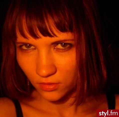 Średnie Fryzury