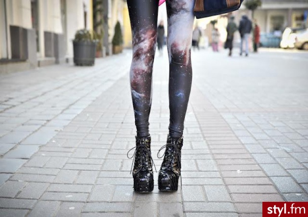 Leginsy Spodnie Moda