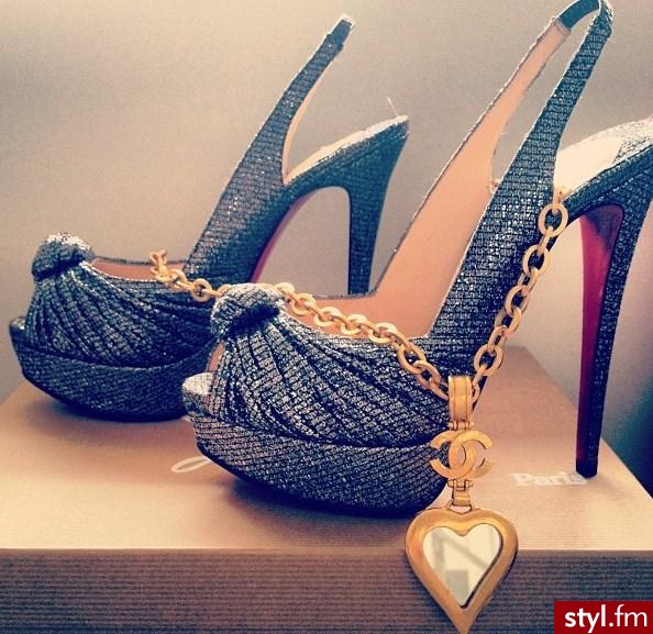 Szpilki Buty Moda