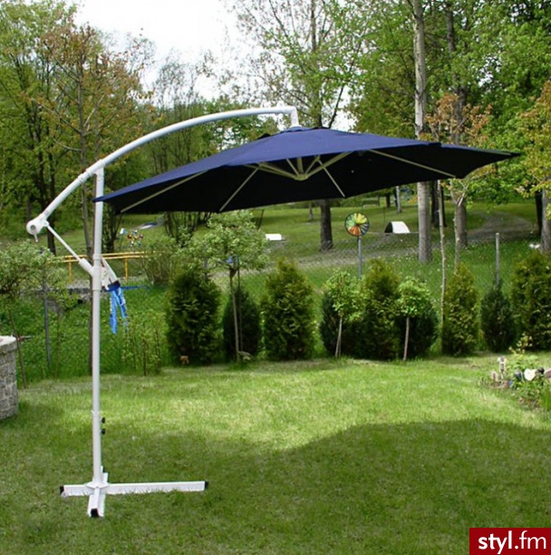 Parasol ogrodowy na wysięgniku, średnica 3m, niebieski - Parasole Dodatki Moda