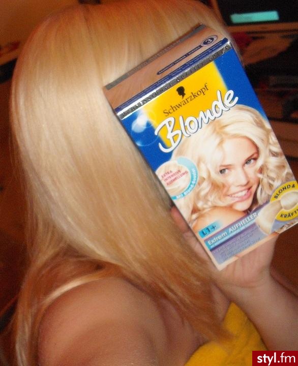 włosy blond - Długie Fryzury