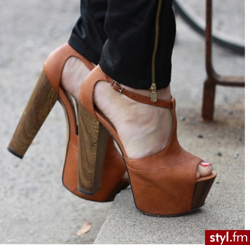 Koturny Buty Moda