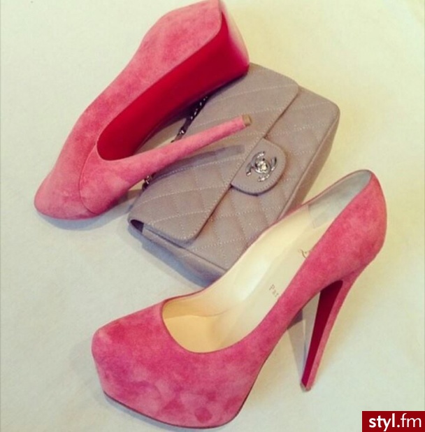 Szpilki Buty Moda
