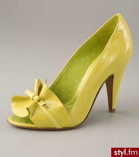 Czółenka Moschino Cheap and Chic -cena: $595 - Pozostałe Buty Moda