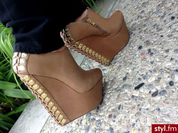 Koturny Buty Moda