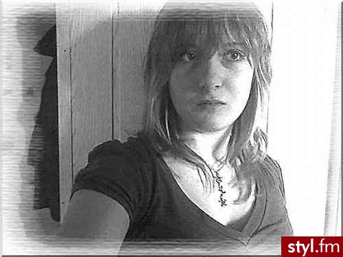 Średnie Fryzury