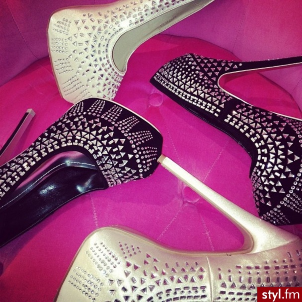 Szpilki Buty Moda