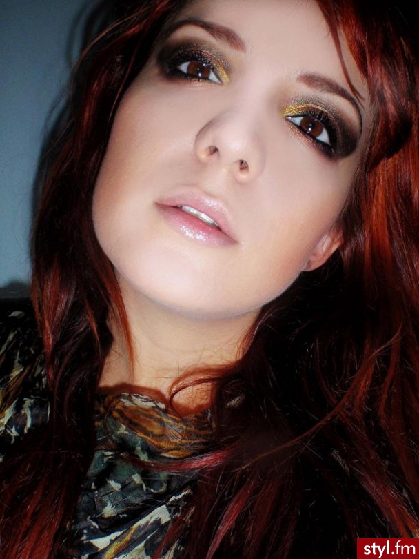 Smokey eye powraca - Makijaże