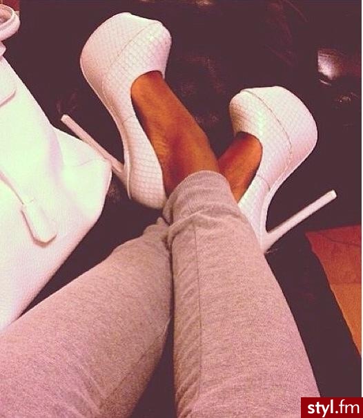Szpilki Buty Moda
