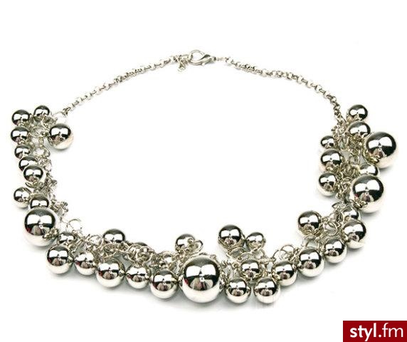 Metaliczna kolia. Metaliczna kolia. Cena naszyjnika: 39,90 zł. kupisz na http://www.iloko.pl/product-pol-7273-NASZYJNIK-METALLIC-KOLIA.html - Pozostałe Dodatki Moda