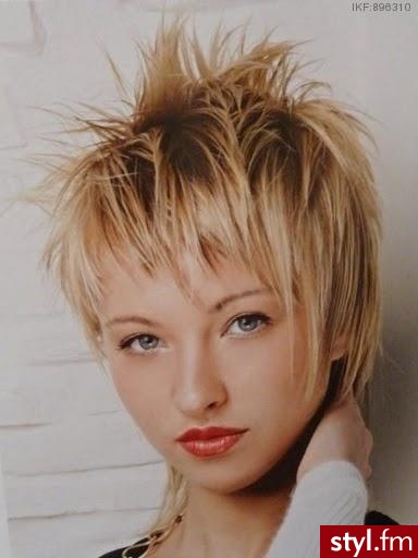 Blond Rozpuszczone Proste Na co dzień Krótkie Fryzury