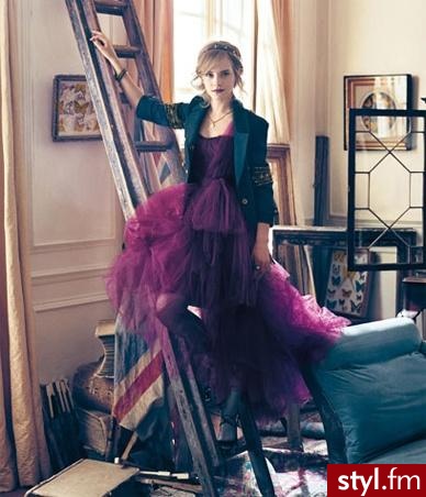 Cudna sesja Emmy Watson ;) - Pozostałe Ciuchy Moda