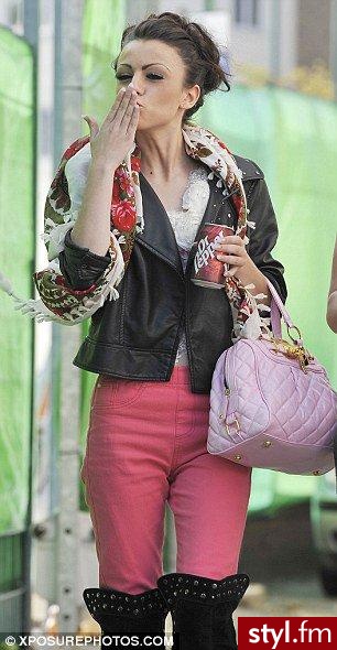 Kurde..Cher to ma fajny styl :) - Moda uliczna Inne Moda