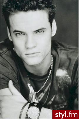 Shane West - Średnie Męskie Fryzury