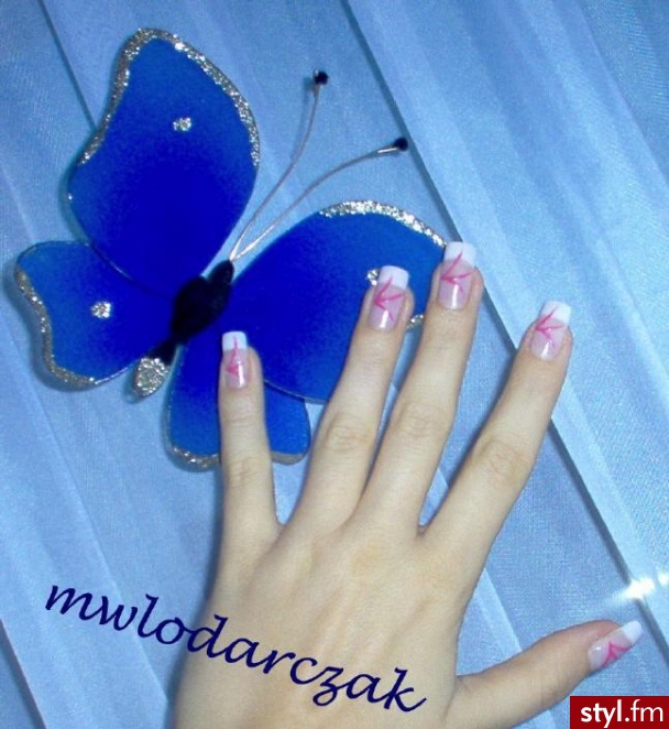 Autor: mwlodarczak french z różowym. Autor: <b>mwlodarczak</b><br /> - Paznokcie