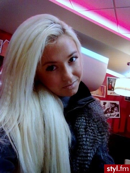 Blond Rozpuszczone Proste Na co dzień Długie Fryzury