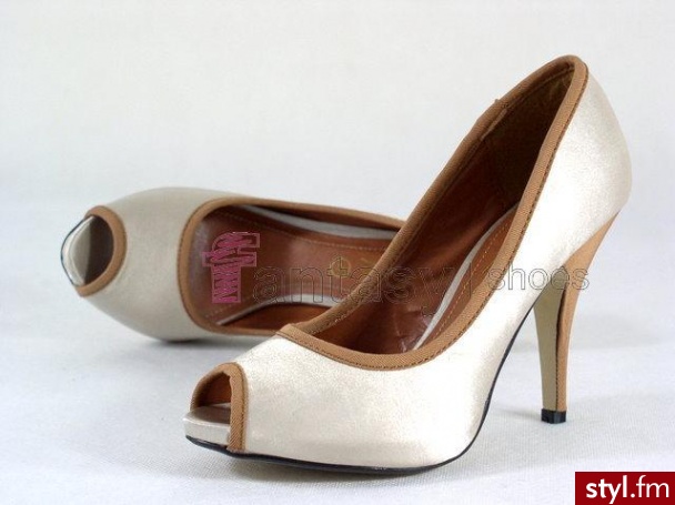 Pozostałe Buty Moda