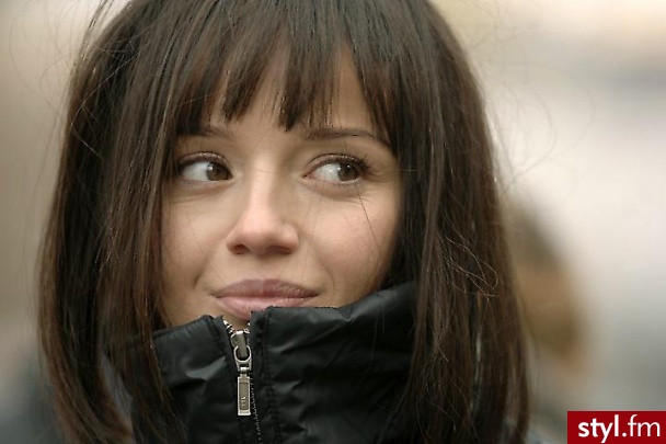 Średnie Fryzury