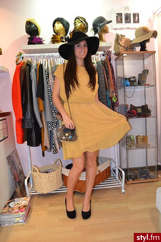 Sukienki Moda