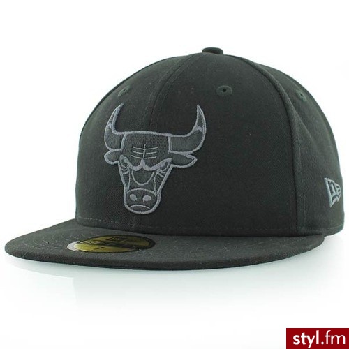 NEW ERA Czapka Chicago Bulls Fullcap black - Nakrycia głowy Dodatki Moda