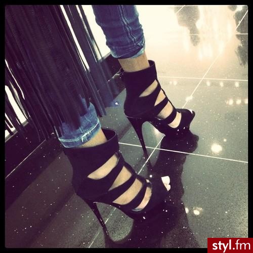 Szpilki Buty Moda