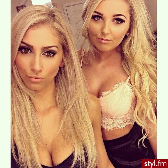 Blond Rozpuszczone Kręcone Na co dzień Długie Fryzury