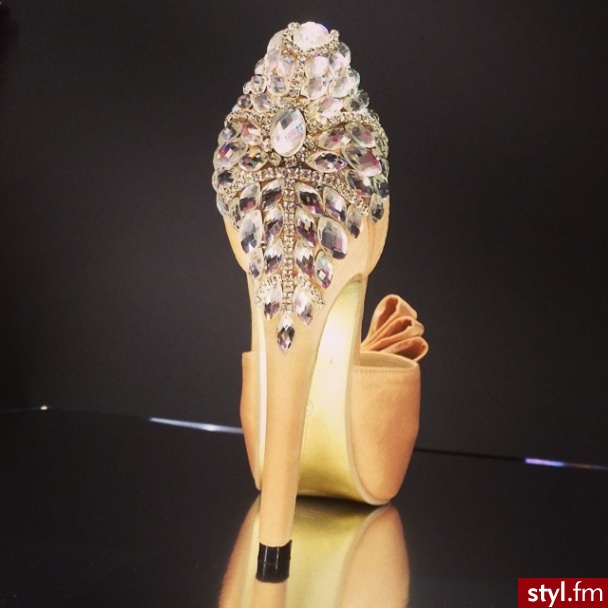Szpilki Buty Moda