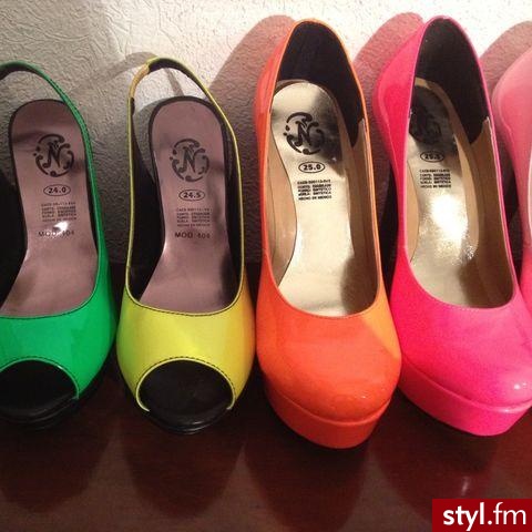 Szpilki Buty Moda