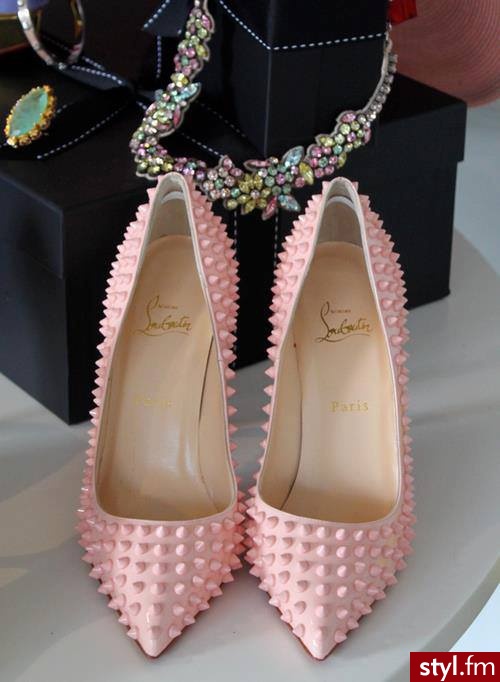 Szpilki Buty Moda