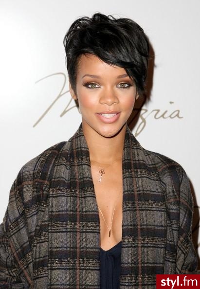 Rihanna - Moda uliczna Inne Moda